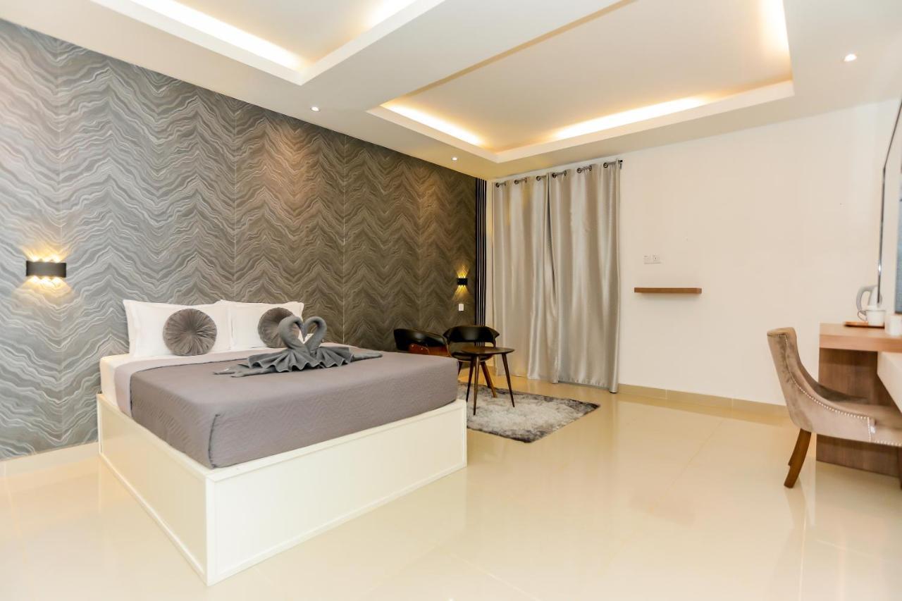The Luxury Villa -Private Pool- Pantai Cenang  Bagian luar foto